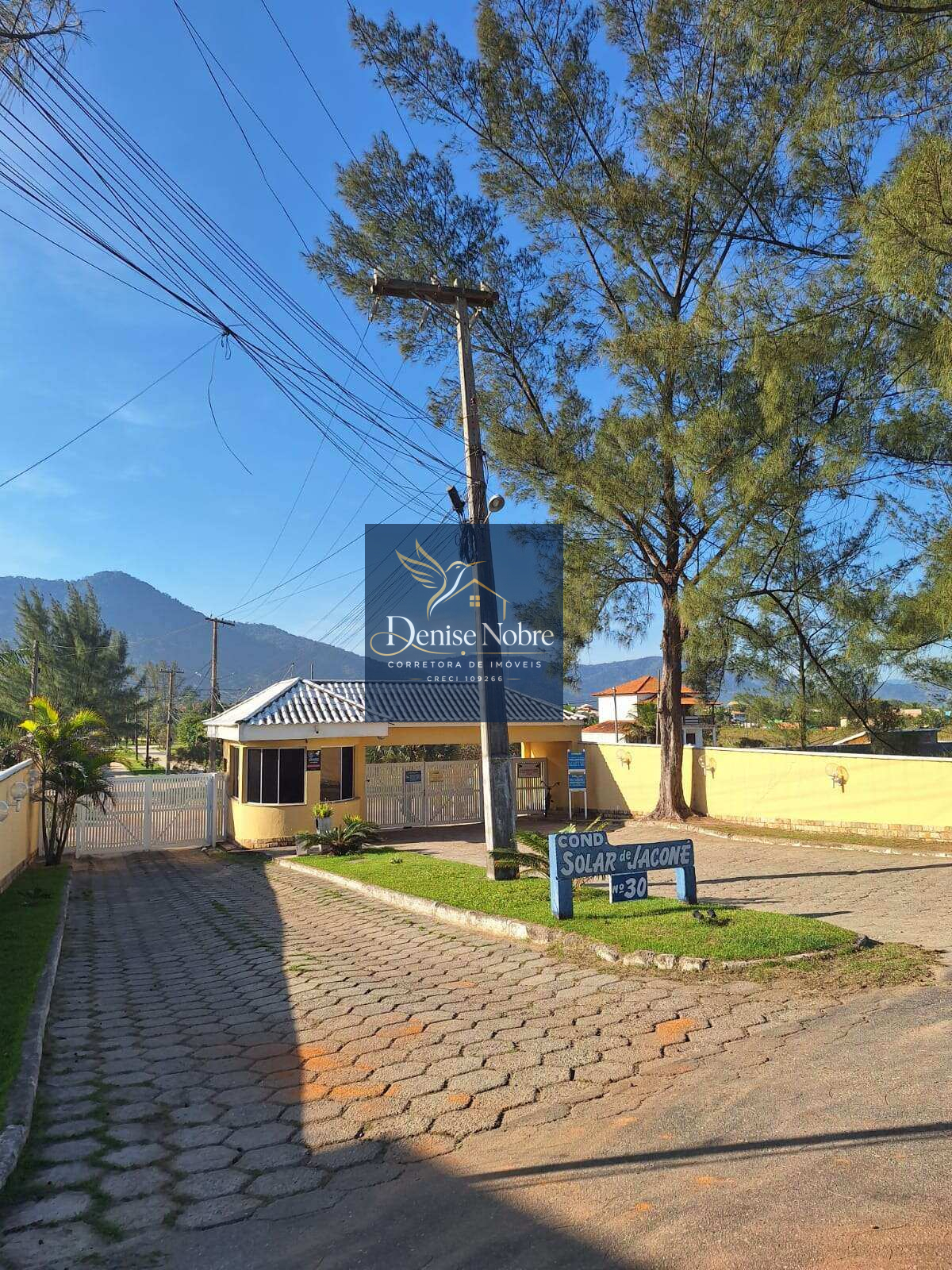  - Casa de condomínio para alugar em Maricá, Jaconé (Ponta Negra), com 3 quartos, 200m²